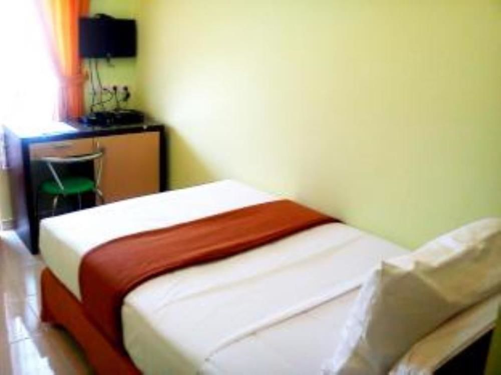 Hotel Keluarga Djagalan Raya Surabaya Eksteriør bilde
